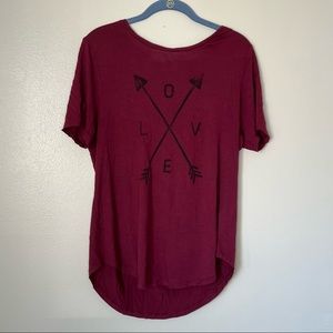 [Old Navy] Maroon Love Arrow Tshirt